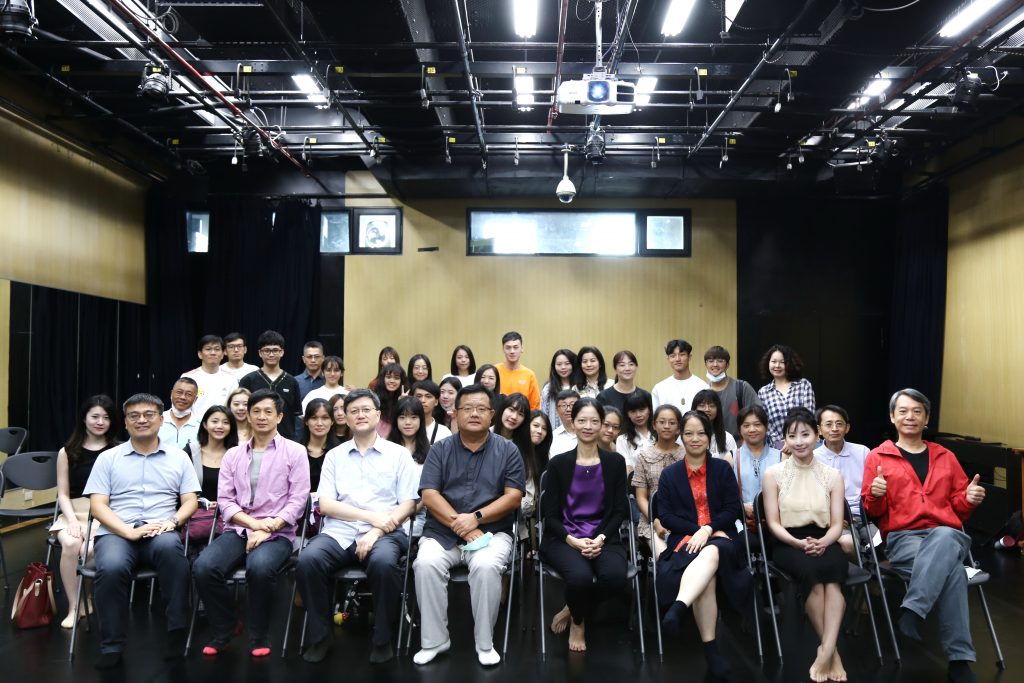 表演所109學年度親師暨新生座談會 熱烈回響
