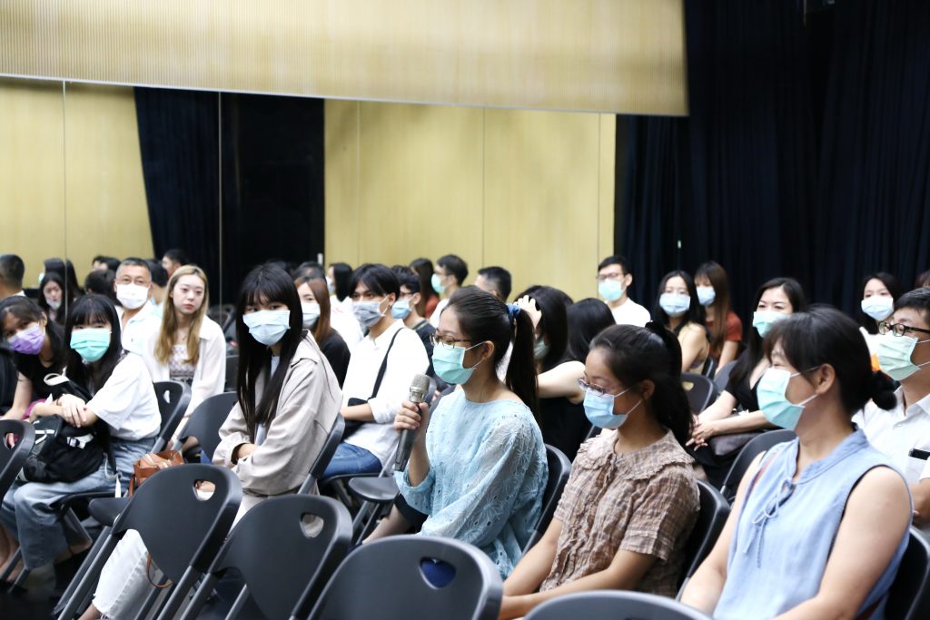 表演所109學年度親師暨新生座談會 熱烈回響